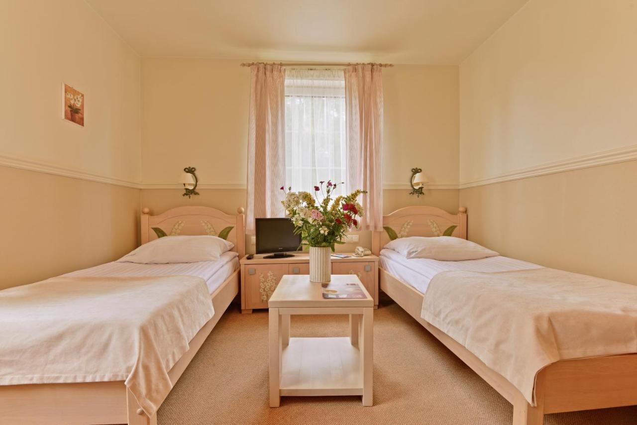 Afrodyta Spa & Wellness Resort Ośno Lubuskie Exteriér fotografie